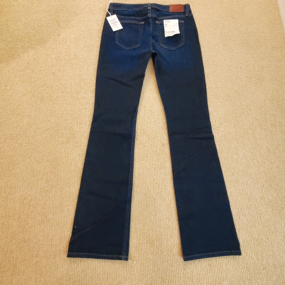 Jean's - Picture 3 of 5